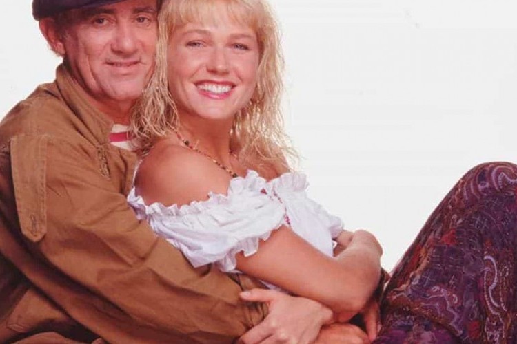 https://radiometropoleam.com.br/uploads/news/Xuxa faz homenagem a Renato Aragão no dia do aniversário dele