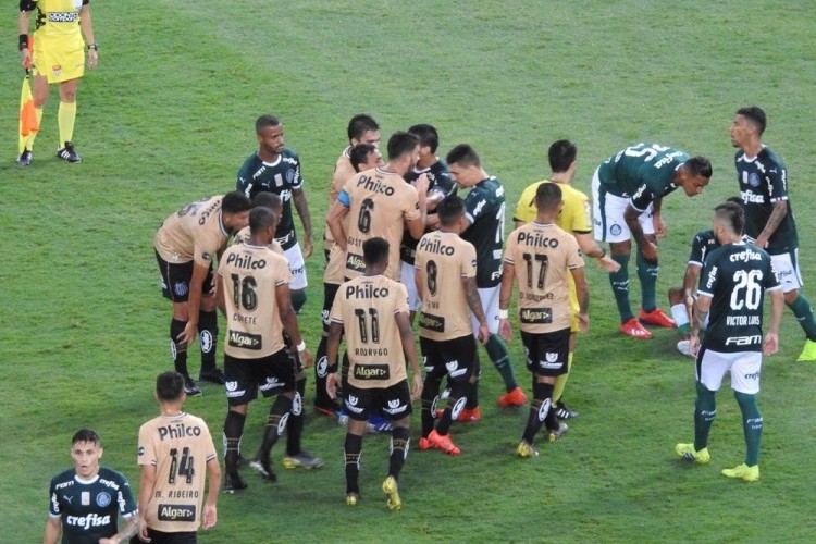 https://radiometropoleam.com.br/uploads/news/Moisés, do Palmeiras, e Gustavo Henrique, do Santos, pegam pena maior e estão fora do Paulistão