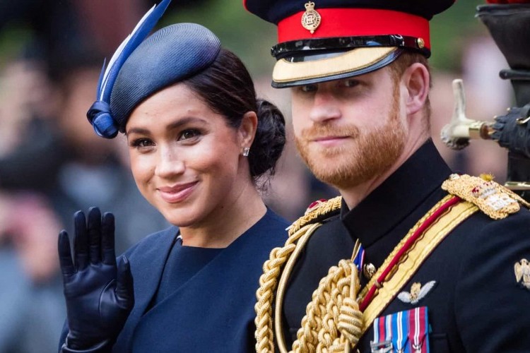 https://radiometropoleam.com.br/uploads/news/Acordo de Harry e Meghan Markle com a rainha é válido por um ano