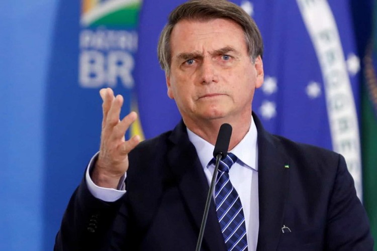 https://radiometropoleam.com.br/uploads/news/Bolsonaro desiste de dar desconto na conta de energia de igrejas