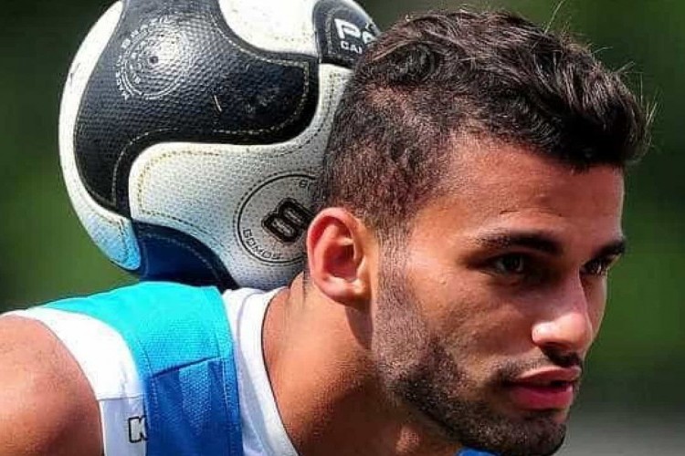 https://radiometropoleam.com.br/uploads/news/Flamengo oficializa contratação do volante Thiago Maia, ex-Santos