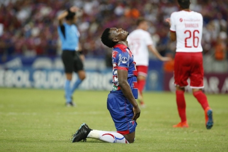 Fortaleza é eliminado da Copa Sul-Americana com requintes de crueldade
