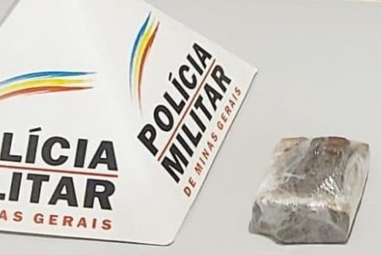https://radiometropoleam.com.br/uploads/news/Mulher é presa por suspeita de tráfico  de drogas em Limeira do Oeste