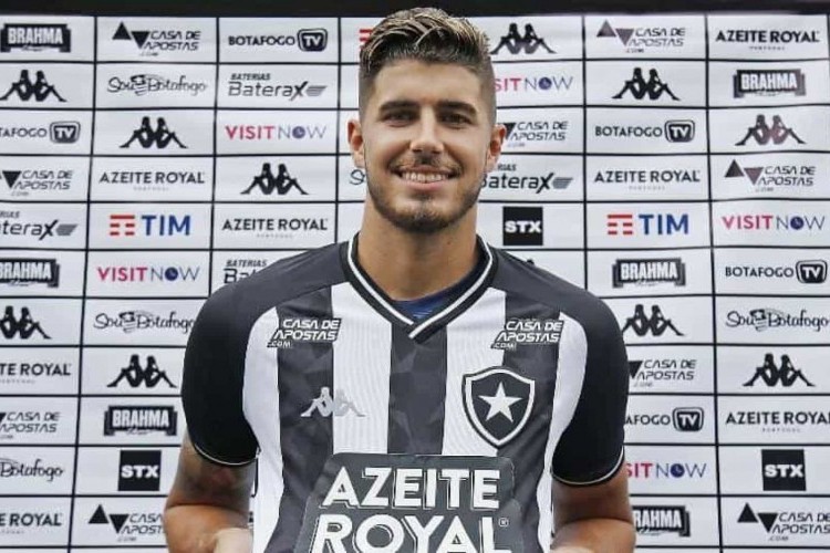 https://radiometropoleam.com.br/uploads/news/Pedro Raul vira dúvida no Botafogo para estreia na Copa do Brasil