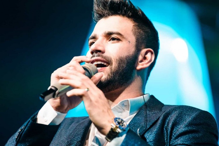 https://radiometropoleam.com.br/uploads/news/Fã de Gusttavo Lima desmaia em palco durante show