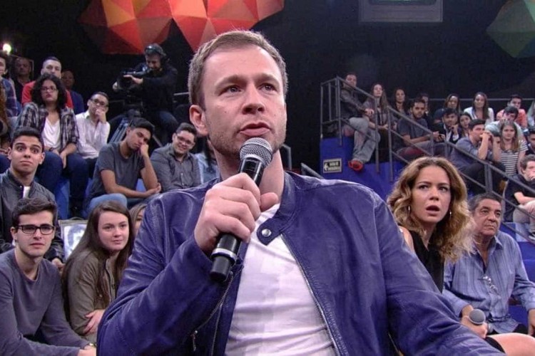 https://radiometropoleam.com.br/uploads/news/Tiago Leifert deixa de seguir ex-BBBs que curtiram resposta de Ícaro Silva