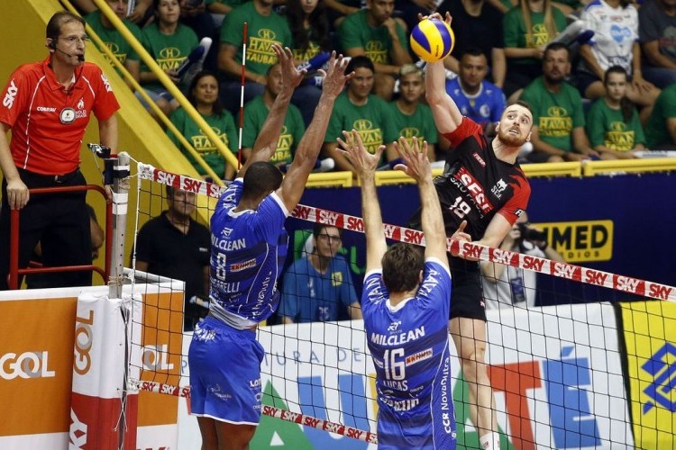 https://radiometropoleam.com.br/uploads/news/Covid-19 - Superliga Masculina segue paralisada por mais 30 dias